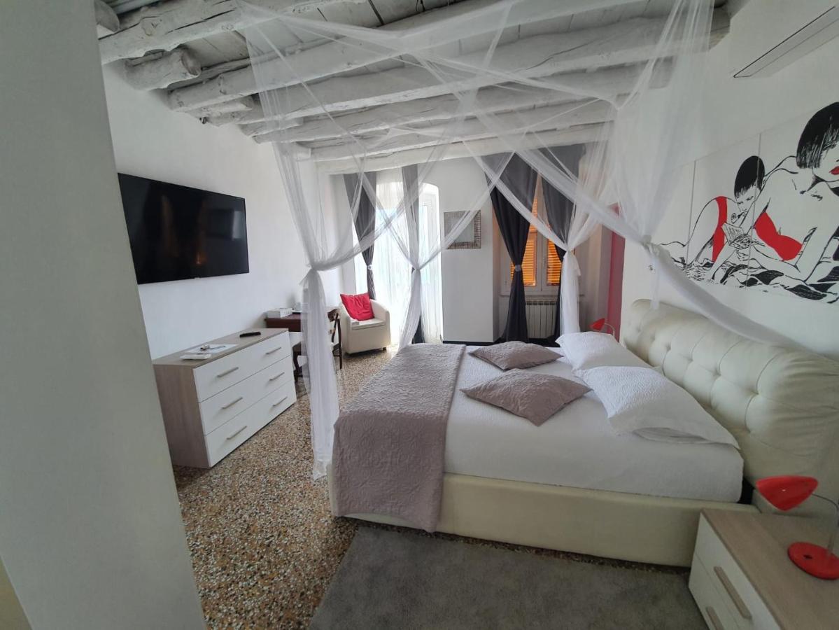 Varazze Suite Sauna E Hammam Luaran gambar