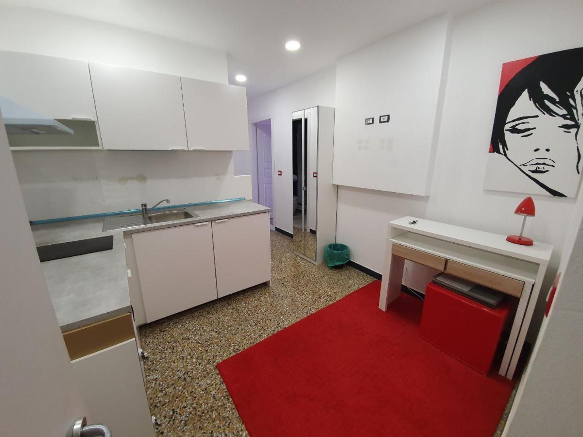 Varazze Suite Sauna E Hammam Luaran gambar