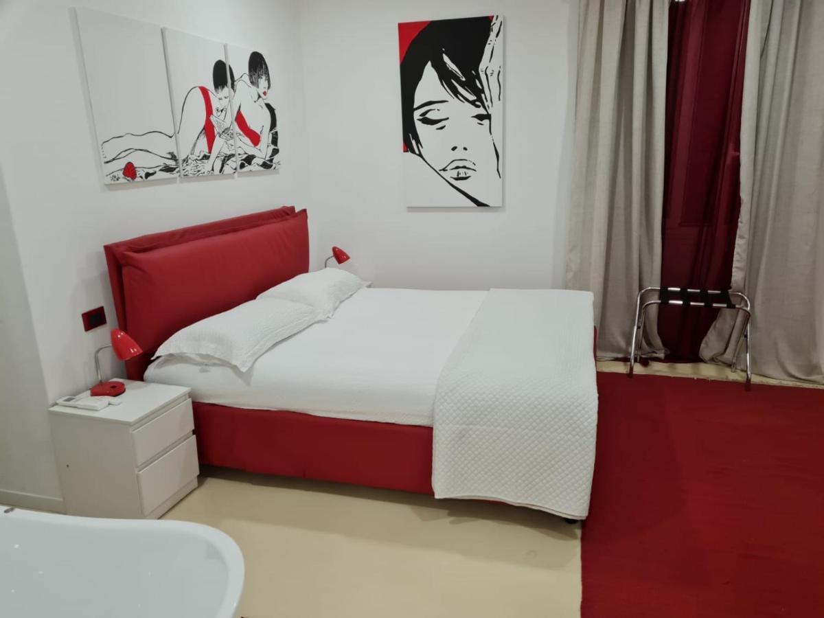 Varazze Suite Sauna E Hammam Luaran gambar